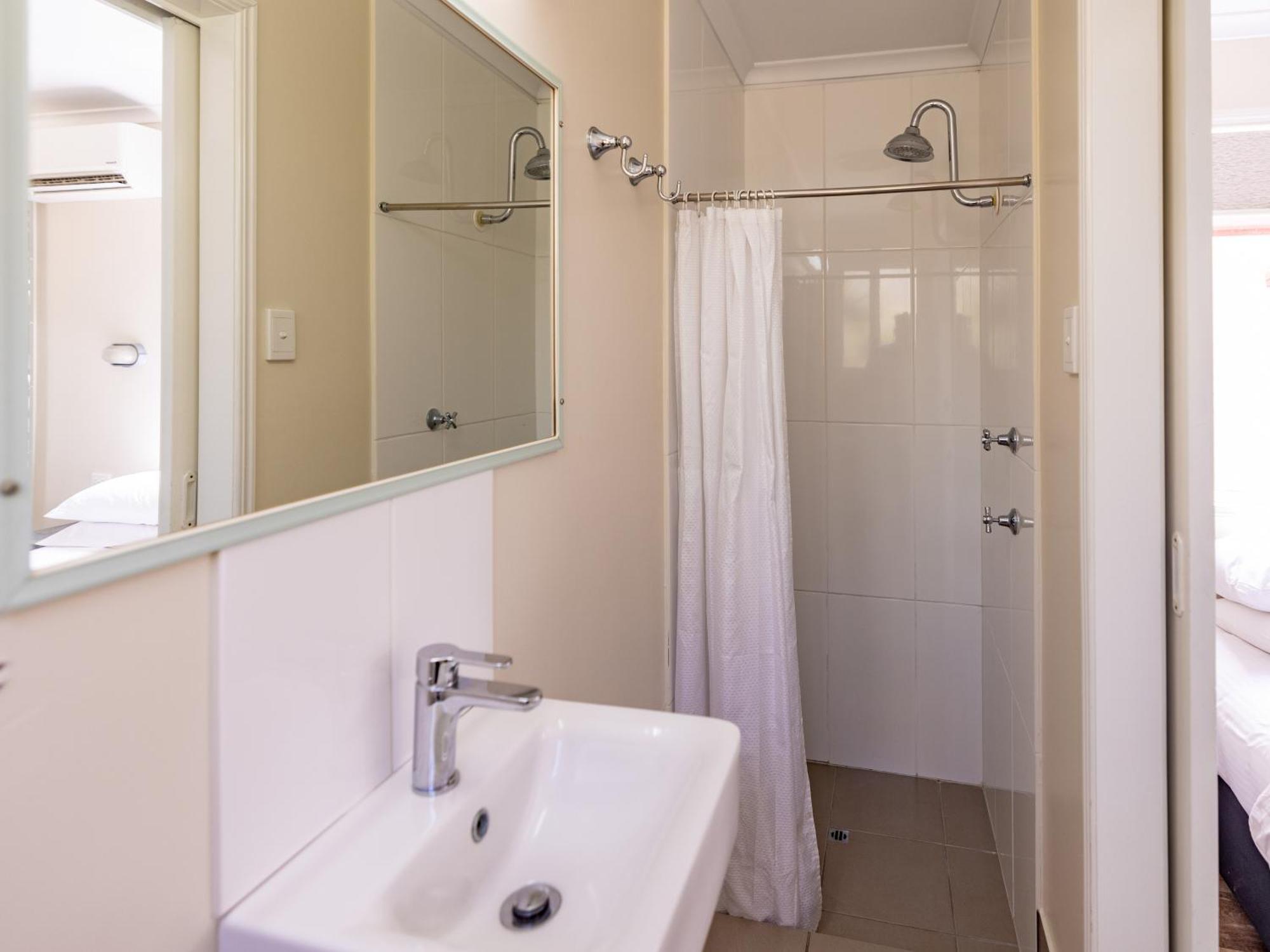 Nrma Capricorn Yeppoon Holiday Park Kinka Стая снимка